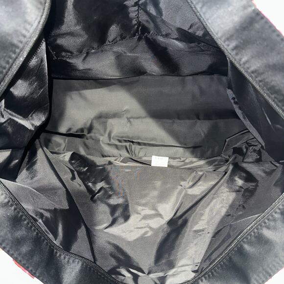 NWT Victoria's Secret Pink Floral Flower Quilted Nylon Weekender Tote Travel Bag - Picture 6 of 10